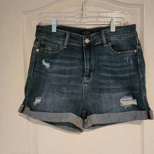 Judy Blue Cuffed Shorts - Medium Wash